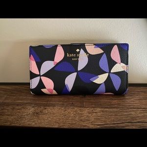 Kate Spade Hawthorne Lane Spinner Stacy Wallet